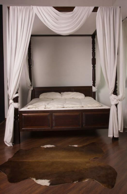 Bedspreads For Four Poster Beds 